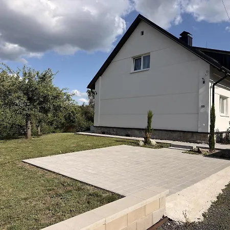 Dum 25 Na Peci Pod Cerchovem